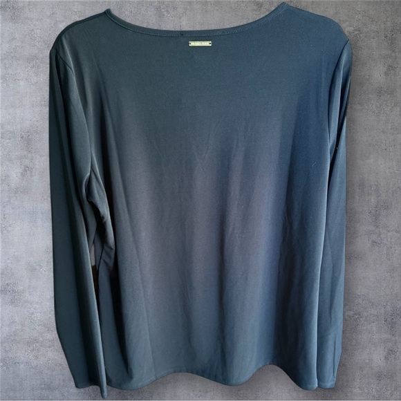 MICHAEL Michael Kors Women's Chain Neck Keyhole Cutout Blouse - NWT - Picture 3 of 4